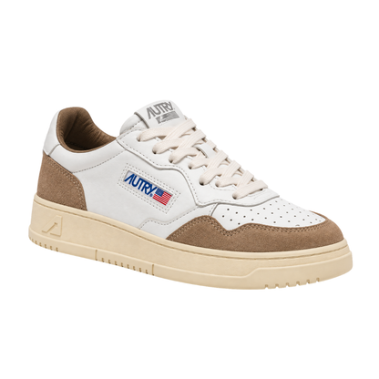 Autry Medalist Low | White / Antelope | AULM-FT02