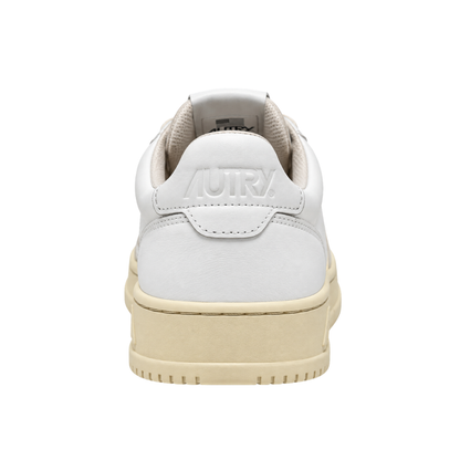Autry Medalist Low | LL15