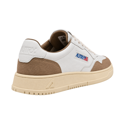 Autry Medalist Low | White / Antelope | AULM-FT02